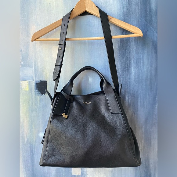 NWOT RADLEY LONDON Baylis Road Medium Multiway Bag Black with Dog Charm - Picture 2 of 13